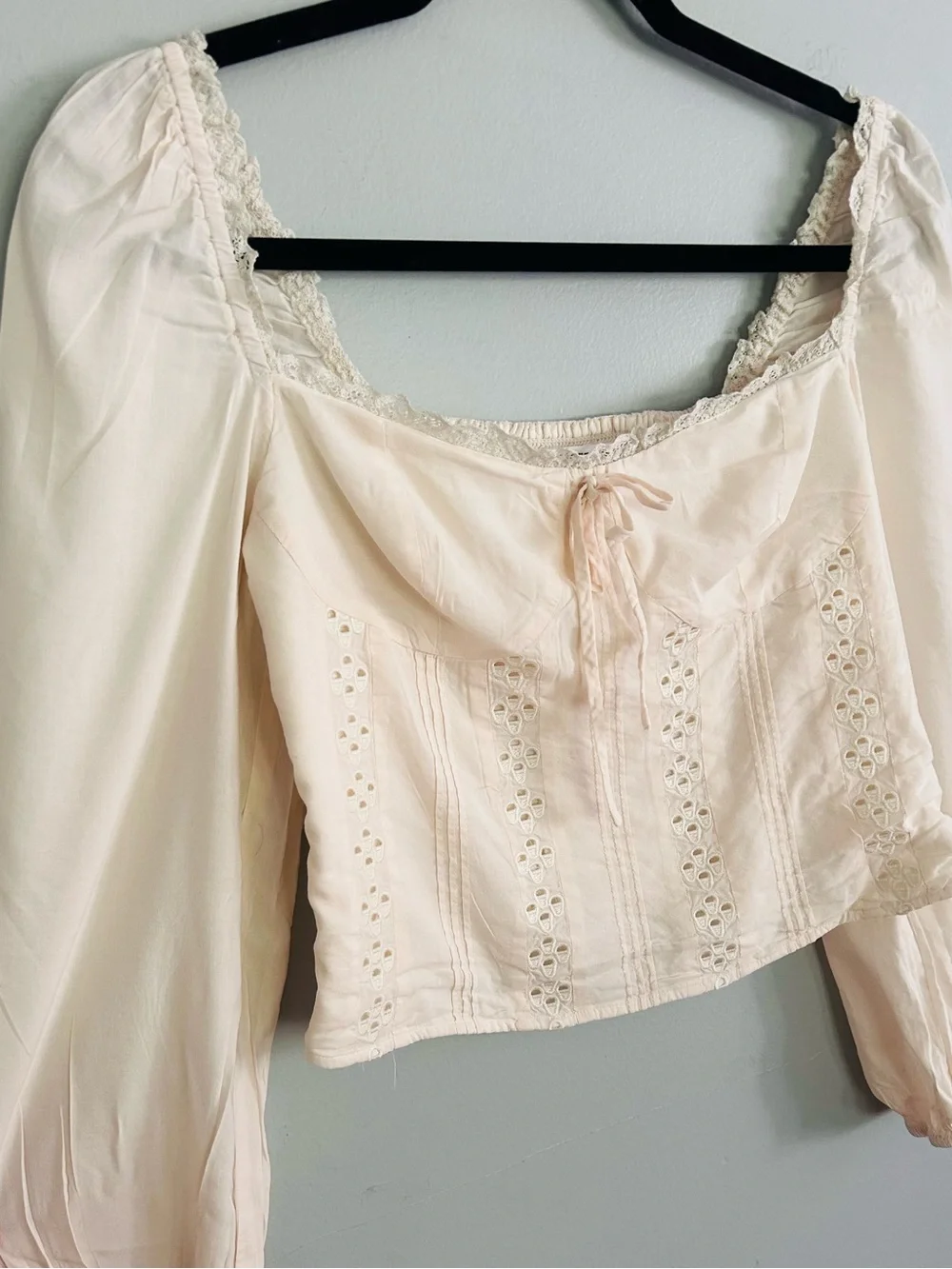 Reformation Isadora Top Ivory Eyelet Lace Smocked Cottagecore Blouse Size 6